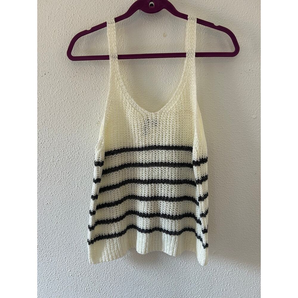 Versona Knit Striped Cropped Tank Top